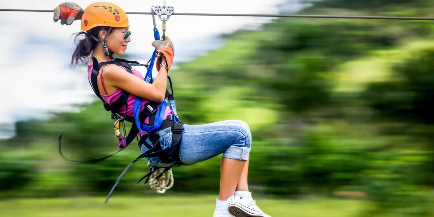 Redonda Drive Zip-line & Limon Beach, Private Tour
